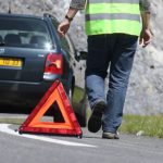 Voiture en panne sur l’autoroute