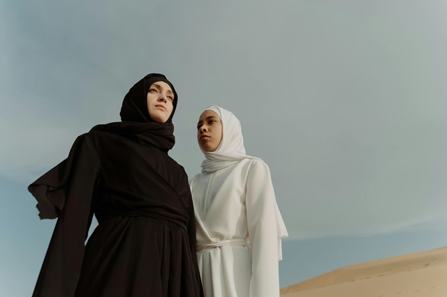 Comment choisir l'abaya idéale selon votre morphologie ?